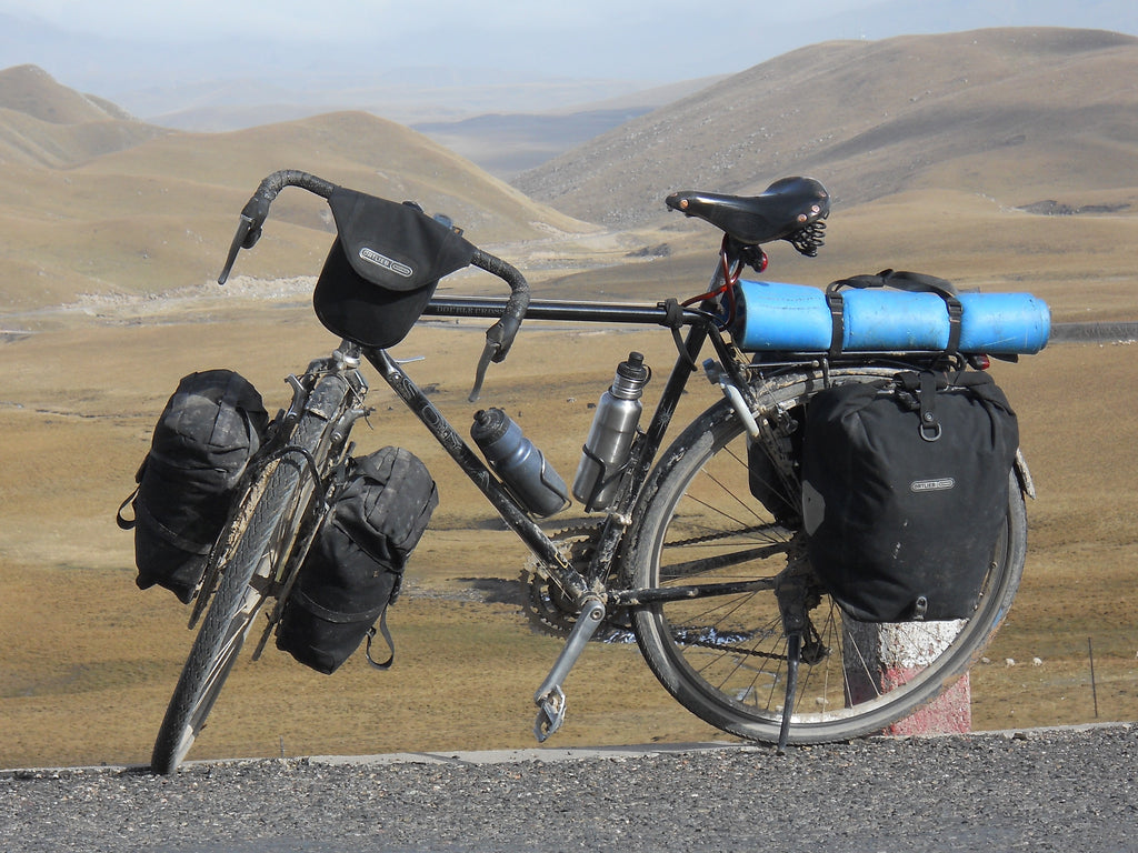 Everything about Carrying Things while Cycling - Cycling Luggage Complete guide
